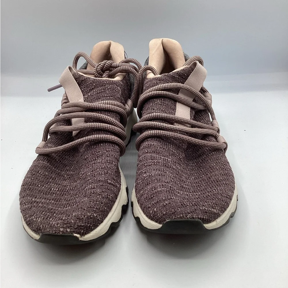 Sorel Kinetic Lace‎ Womens Size 7  Sneakers Shoes Purple Knit